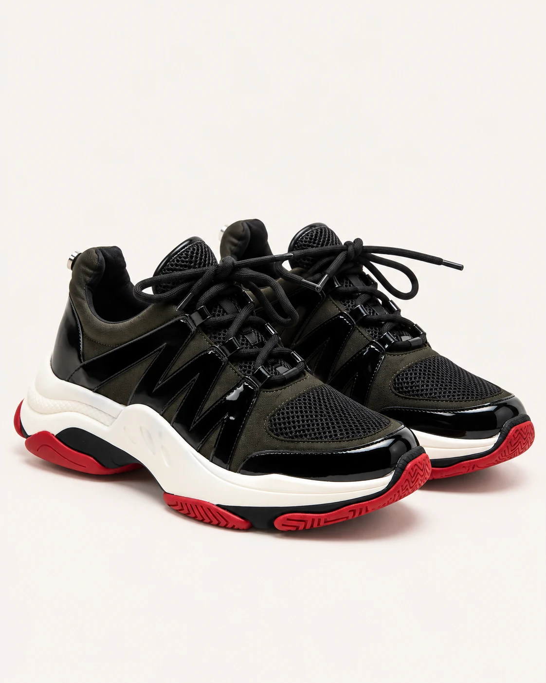 Sneakers Mira 233
