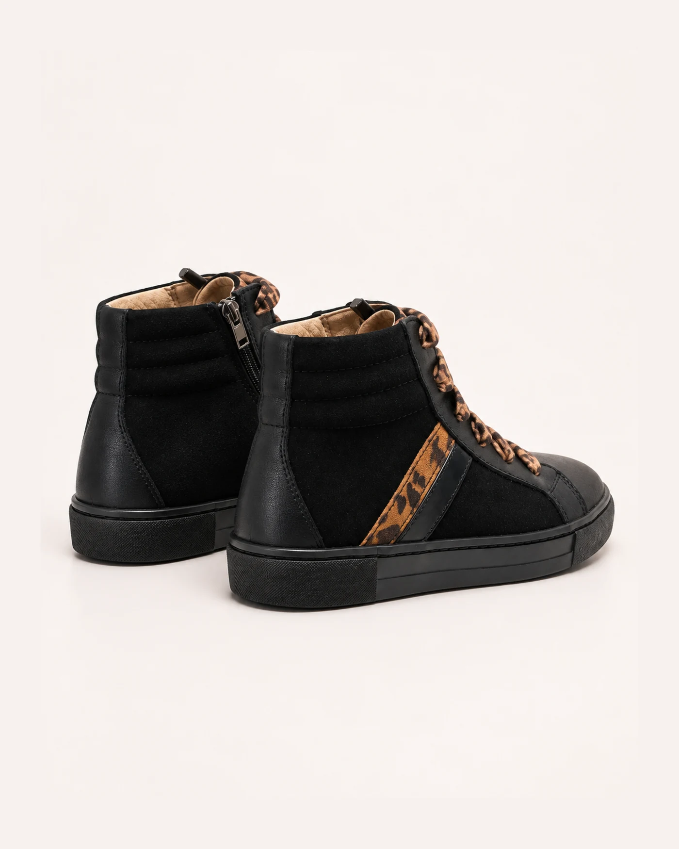 Sneakers Mira 209