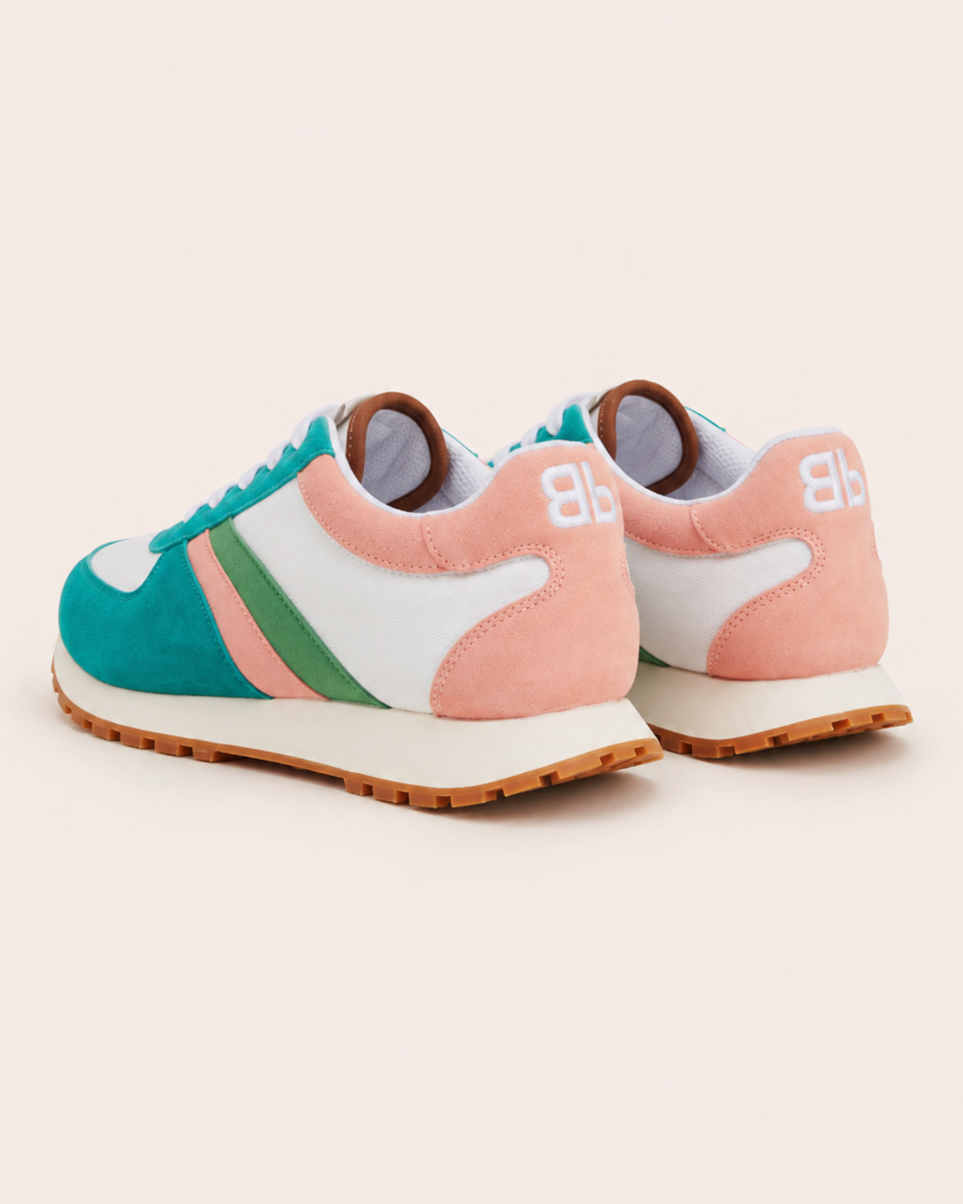 Sneakers Mira 81