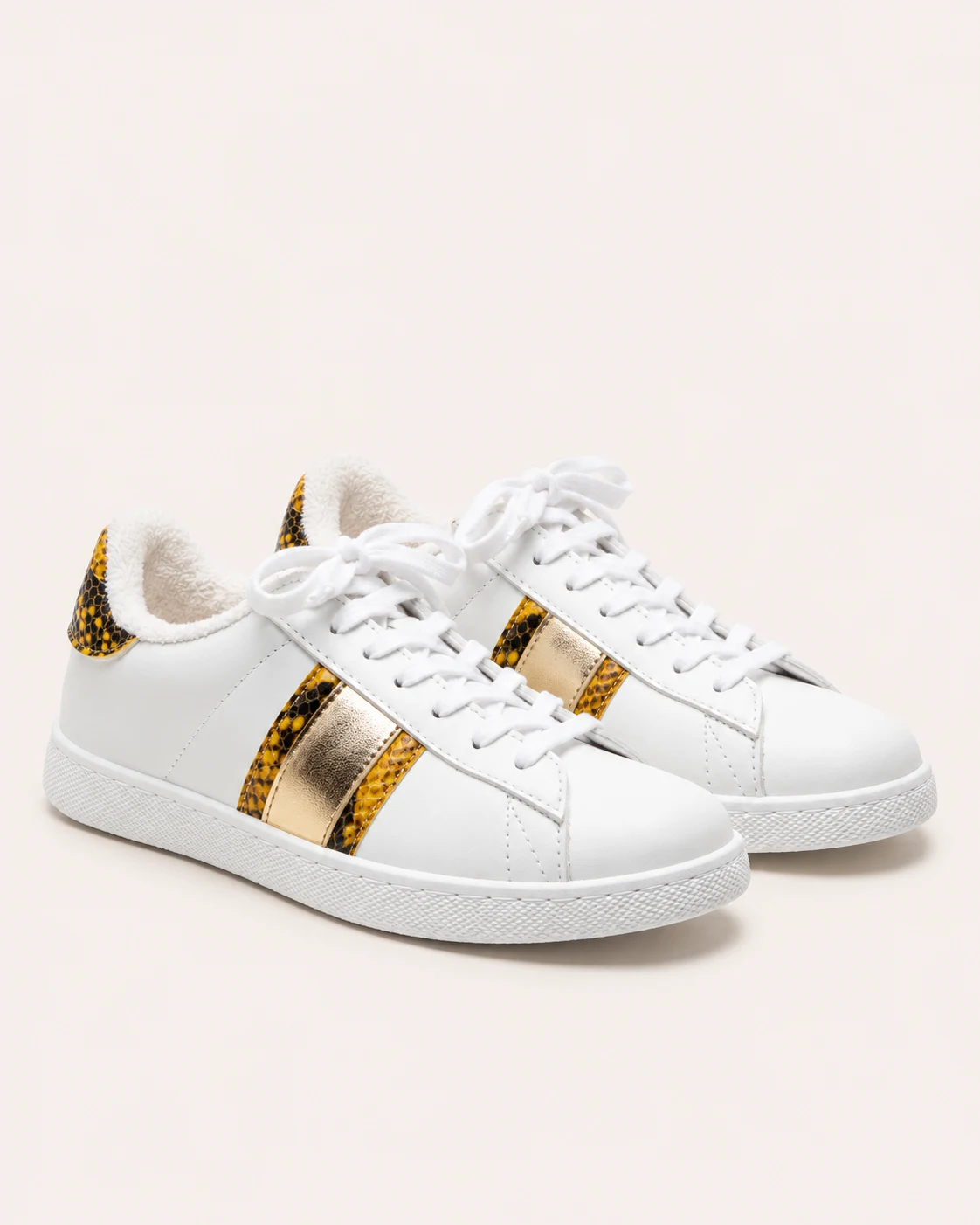 Sneakers Mira 217