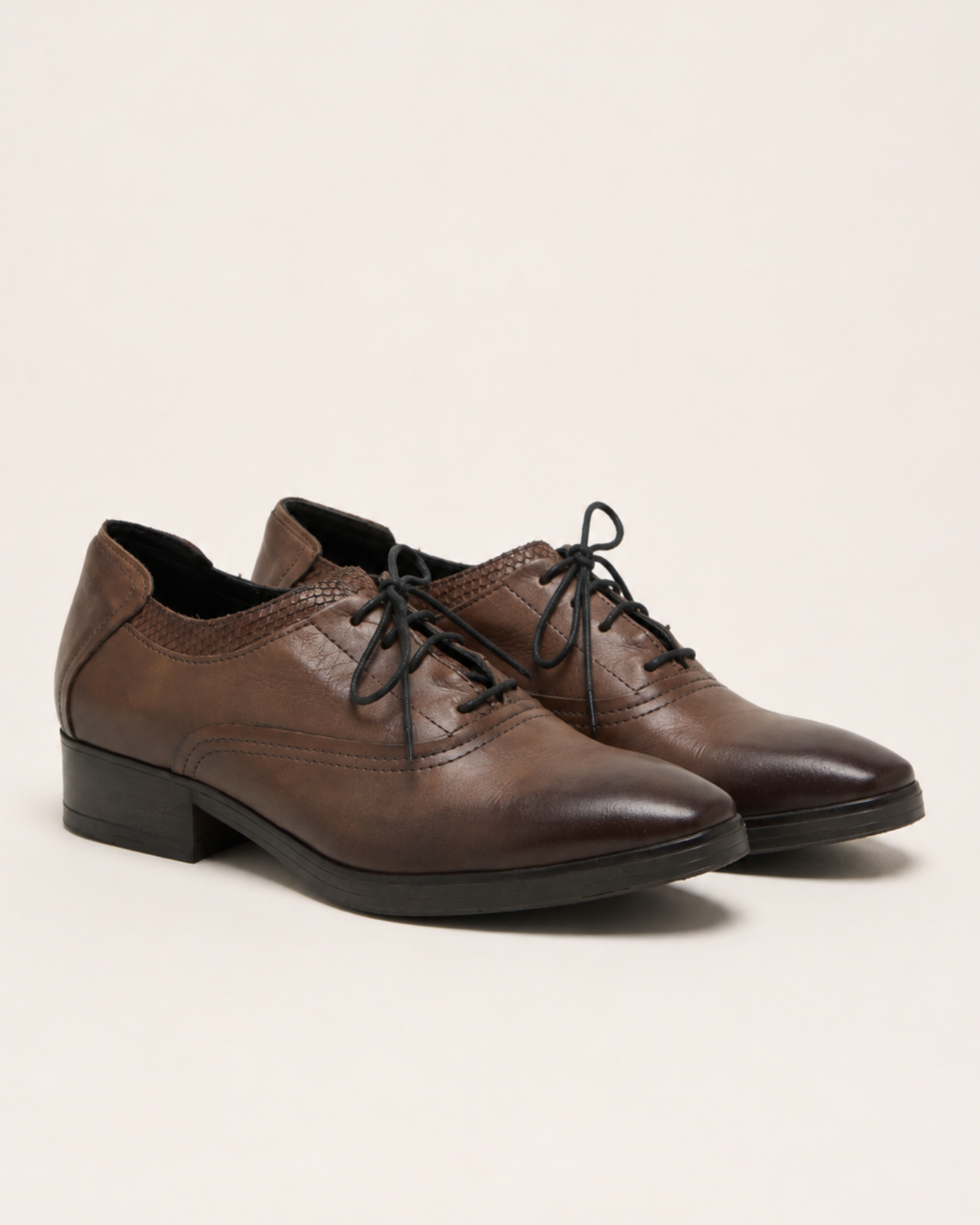 Derbies Mira 03