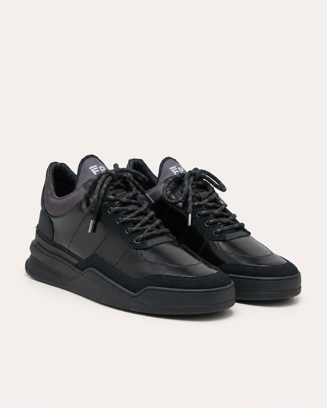 Sneakers Mira 68